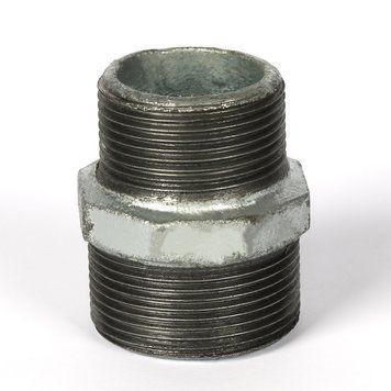Ніпель чавунний 1 1/2" х 1 1/4" перехідний (оцинкований)